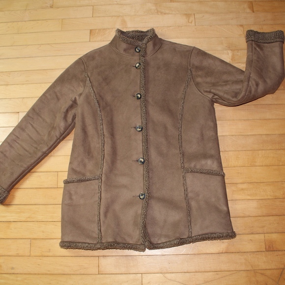 L.L. Bean Jackets & Blazers - LL Bean Brown Winter Sherpa Coat Size M